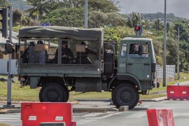 Sukob na Pacifiku, Francuska uvela vanredno stanje