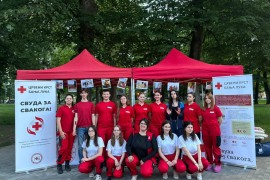 U parku mjerili šećer u krvi i krvni pritisak