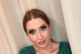 Oglasila se pjevačica koja je "bacila oko" na Harisa Džinovića ...