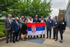 Vučić u Njujorku sa srpskim žrtvama ratova u BiH