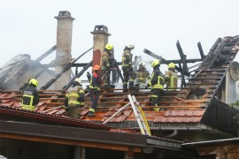 Detalji užasa u Karlovcu: Vatrogasca u prsa pogodio geler, situacija ...