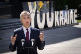 Stoltenberg: Vrijeme da budu preispitana ograničenja za oružje