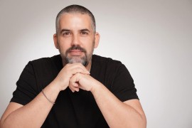 Izložba u Beogradu: Dvije decenije Tarbukovih plakata