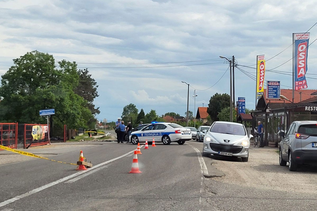 Sudarili se motocikl i automobil, saobraćaj otežan