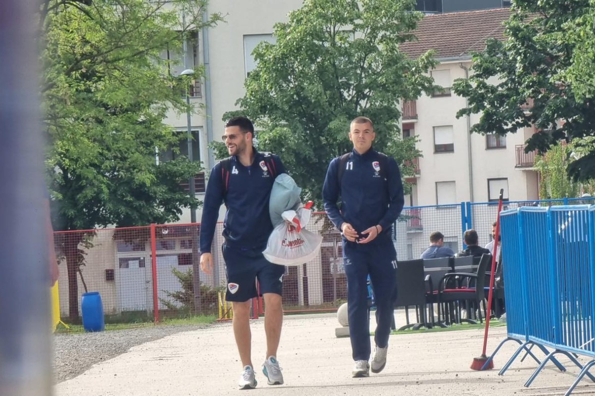 Fudbaleri Borca otputovali u Međugorje: "Pleši, Borče, bori se"