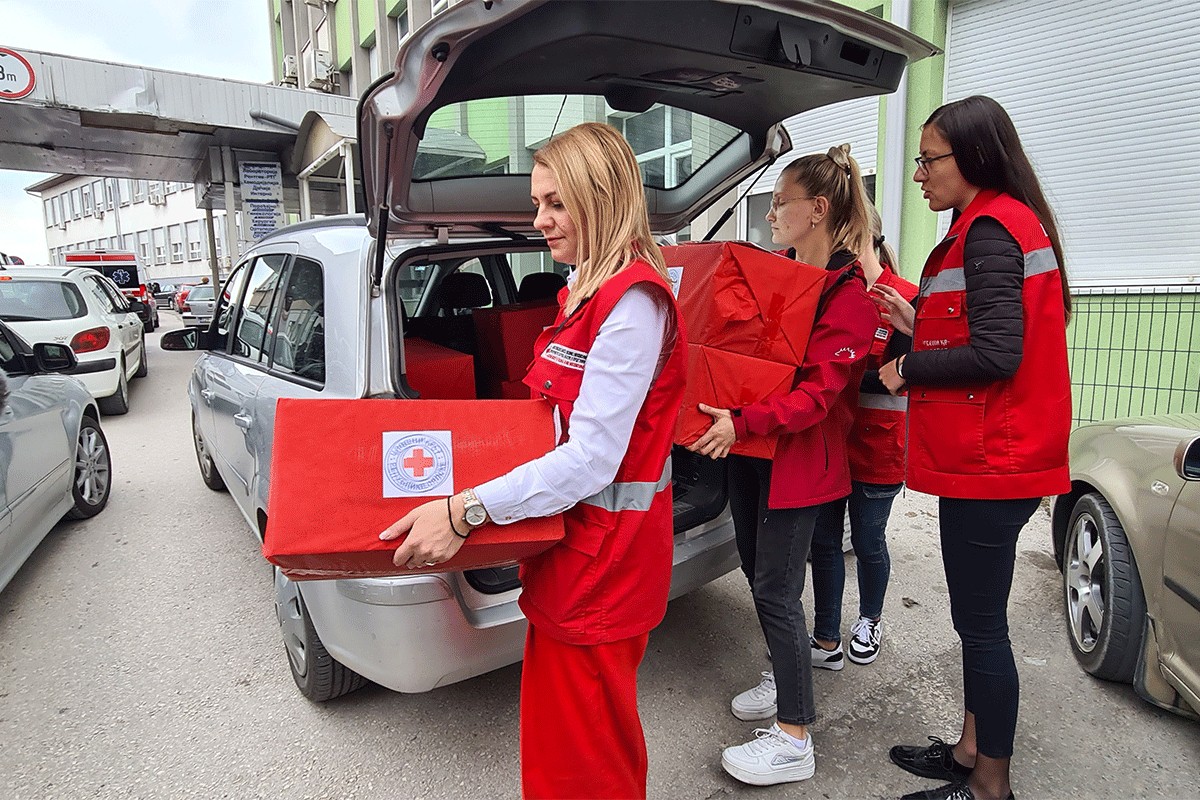 Dobojskom porodilištu uručeni paketi opreme