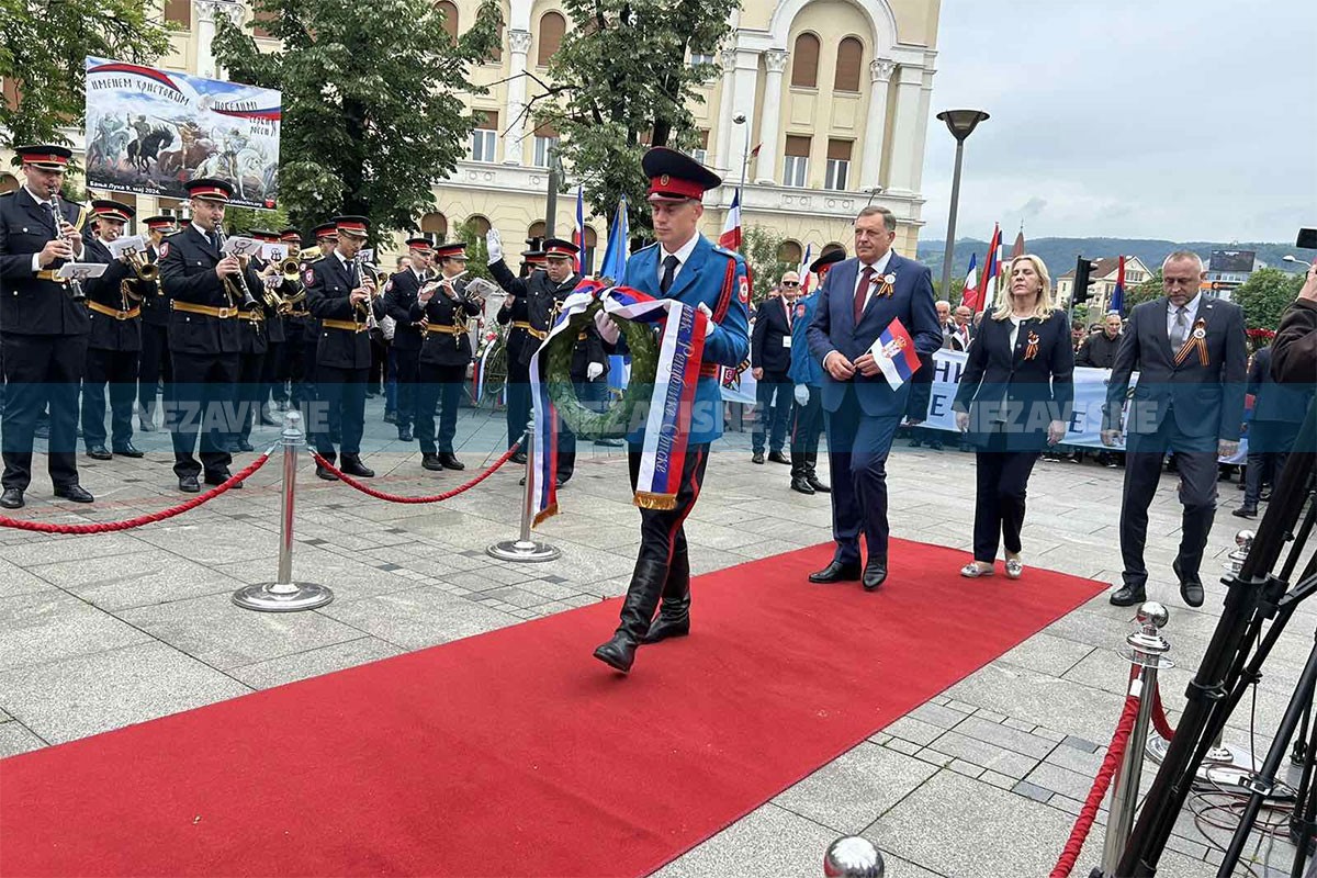 Dodik: Srbi su imali dva antifašistička pokreta