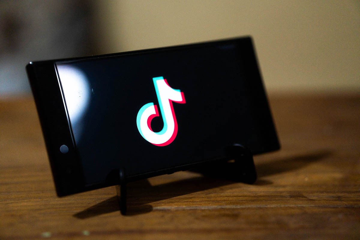 TikTok počinje označavanje sadržaja napravljenog vještačkom inteligencijom