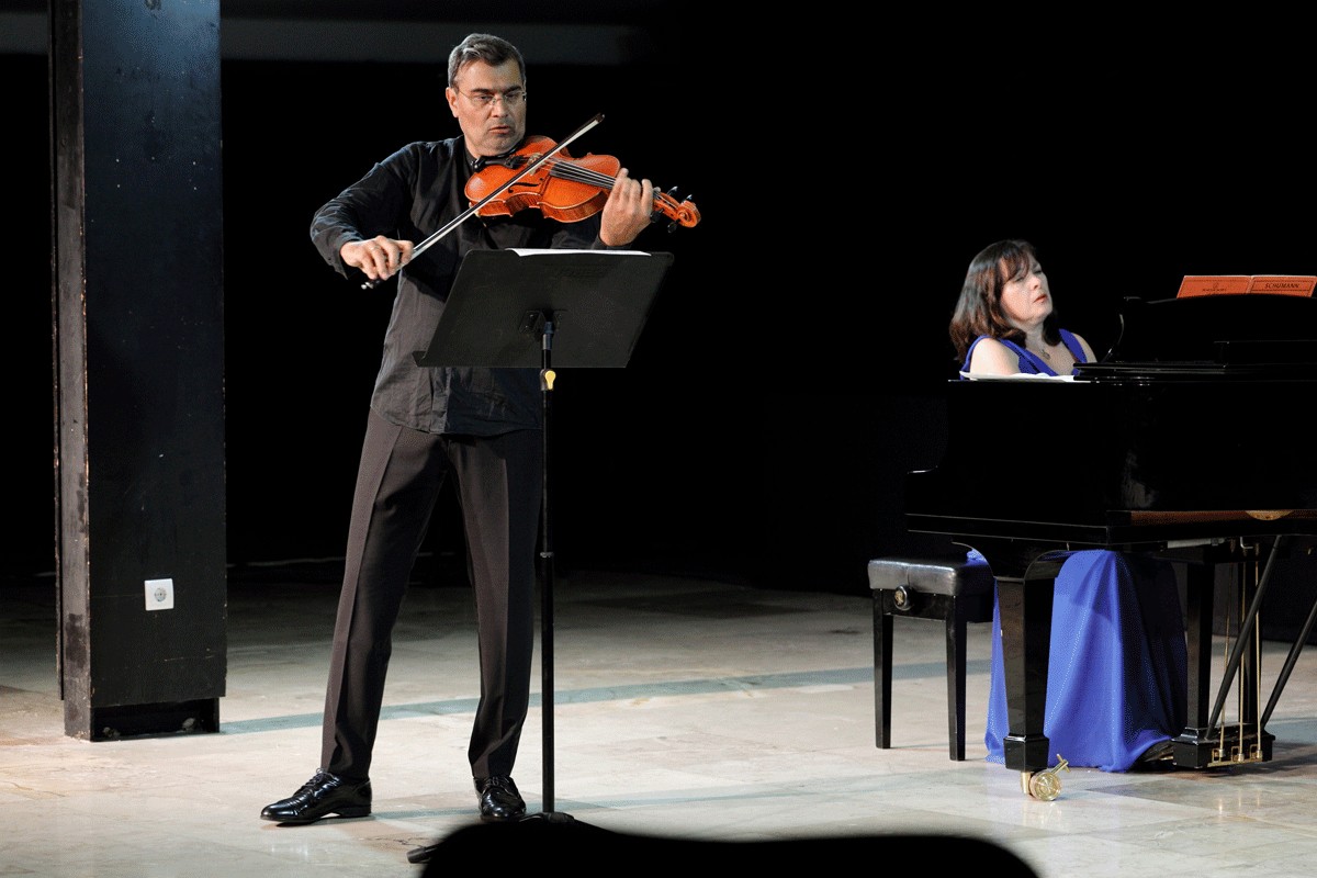 Najljepši zvuci viole i klavira na Majskim muzičkim svečanostima
