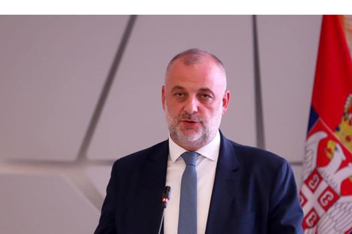 Milanović: Razbijanje prozora na banjalučkoj medresi kukavički čin
