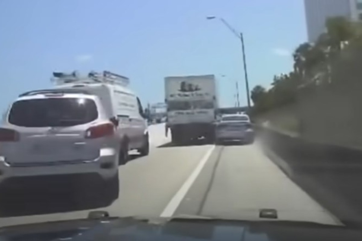 Brutalna potjera auto-putem za djevojkom koja je ukrala auto (VIDEO)