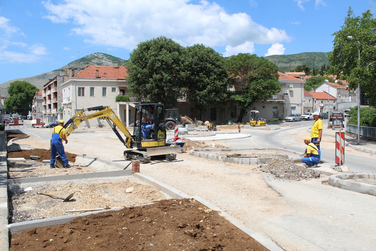 Završeni grubi radovi na kružnom toku u Trebinju