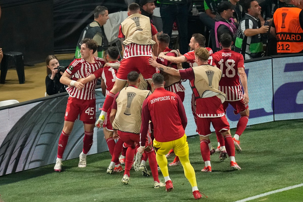 Olimpijakos osvajač Lige konferencija: Ajuba El Kabi ispisao istoriju
