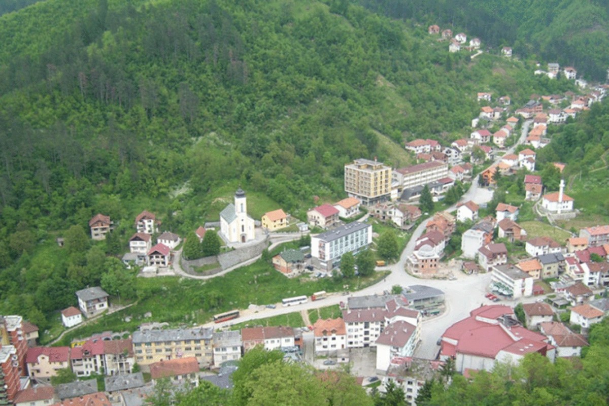 Dodik: Biće razmotrena promjena imena Srebrenice