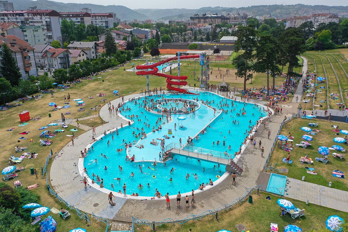 Pretprodaja sezonskih ulaznica za "Akvanu" produžena do 5. juna