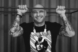 Stoka: Maznuo sam mobitel u crkvi (VIDEO)
