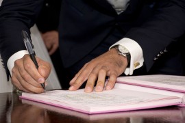 Fotelja im najdraža: Nacionalnost mijenjali i za vrijeme skupštinskih ...