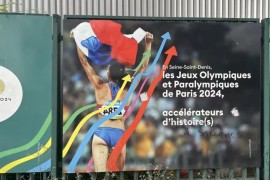 U Parizu osvanuo poster čuvene olimpijke sa ruskom zastavom