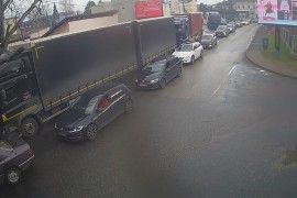Poslije podne očekuju se gužve na graničnim prelazima