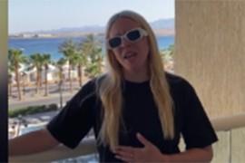 Milica Todorović zapjevala na terasi, napravila haos u Egiptu