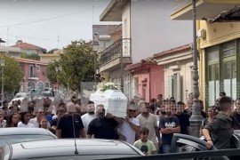 Potresno: Sahranjena djevojčica (11) koju je stric htio silovati pa ...
