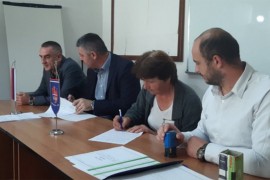 Potpisan ugovor sa poljoprivrednicima iz Mrkonjić Grada