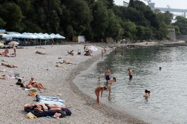 Počele su krađe na plažama u Hrvatskoj, policija uputila apel