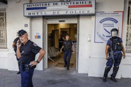 Policija uhapsila lidera protesta u Novoj Kaledoniji Kristijana Teina