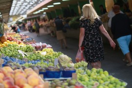 Konačno optimistične vijesti: Neće više divljati cijene voća i ...