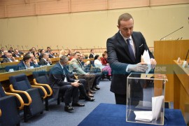 CIK odlučio: Žrijeb za srpskog delegata između SNSD-a i PDP-a 1. jula