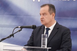 Dačić: MUP doneo naredbu da se prekine javno okupljanje "Mirdita ...