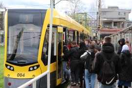 Za đake i studente besplatan javni prevoz i tokom raspusta
