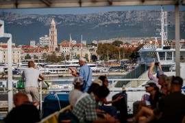 Džeparoši iz BiH 27 puta opljačkali turiste na Jadranu, pogledajte ...