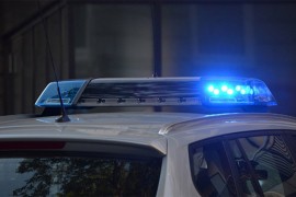 Policajac u SAD ubio tinejdžera koji je u njega uperio repliku ...