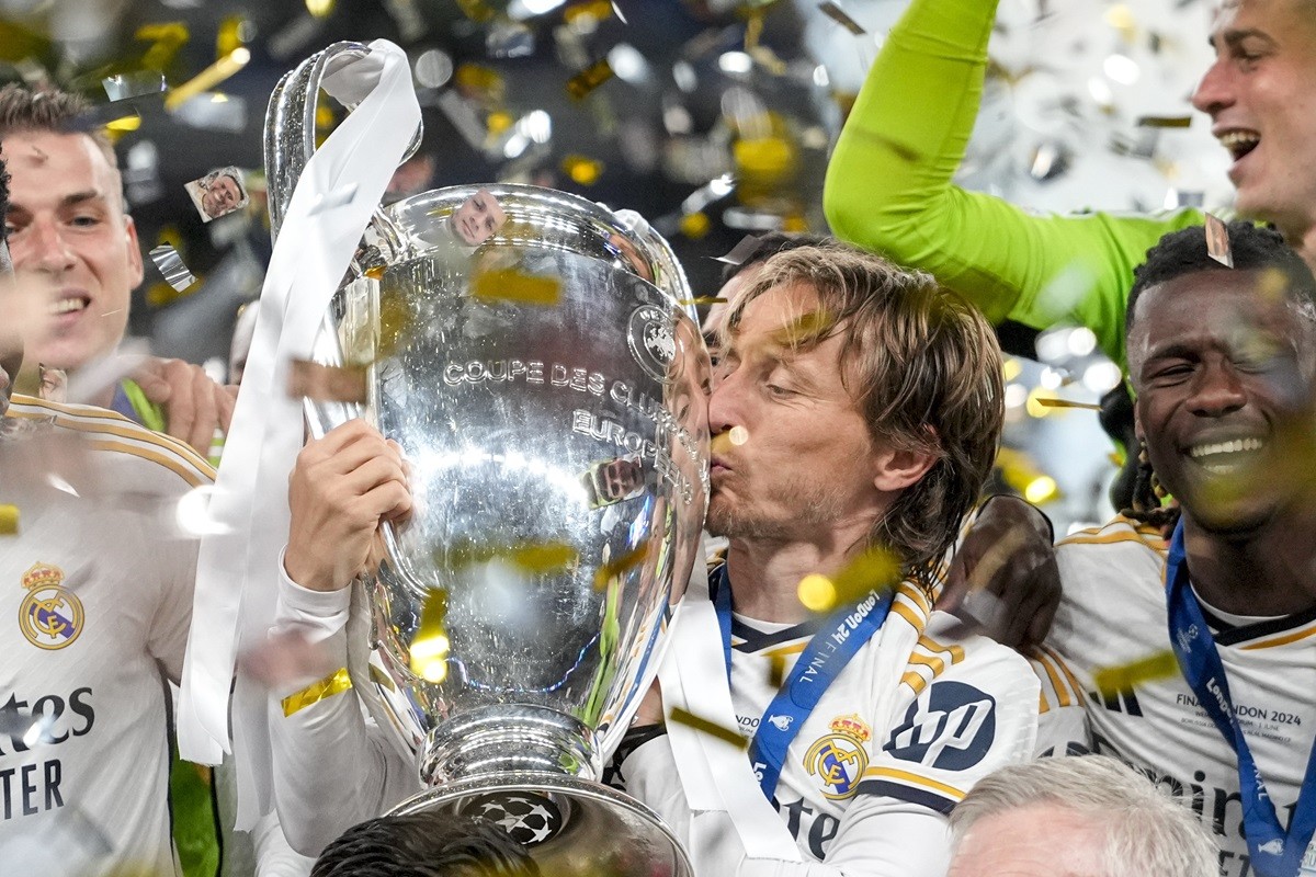 Modrić najtrofejniji igrač u istoriji Real Madrida