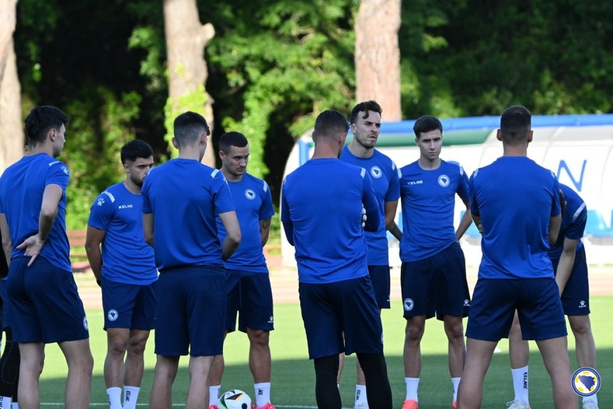 "Zmajevi" bez Edina Džeke protiv Italije