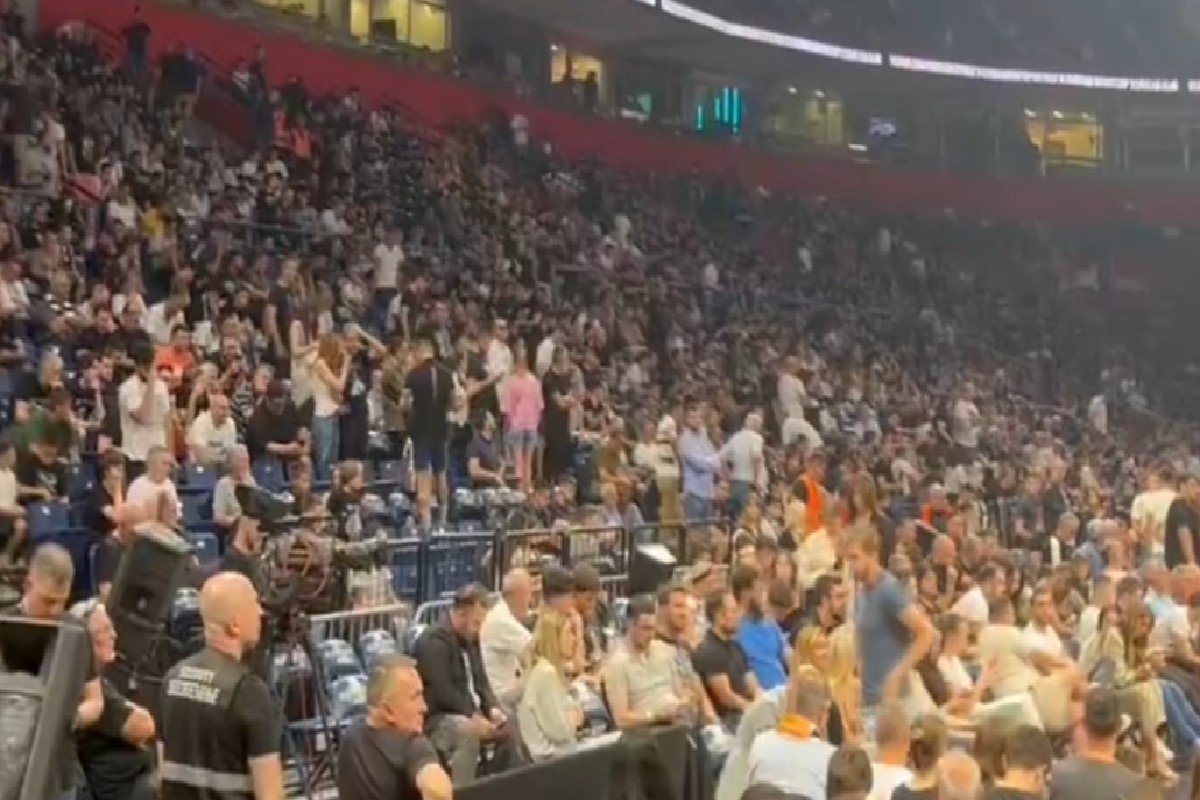 Prazni se ''Arena'', nastavak će biti bez navijača (VIDEO)