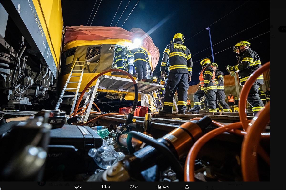Sudar vozova u Češkoj: Poginule četiri osobe, desetine povrijeđenih (FOTO, VIDEO)