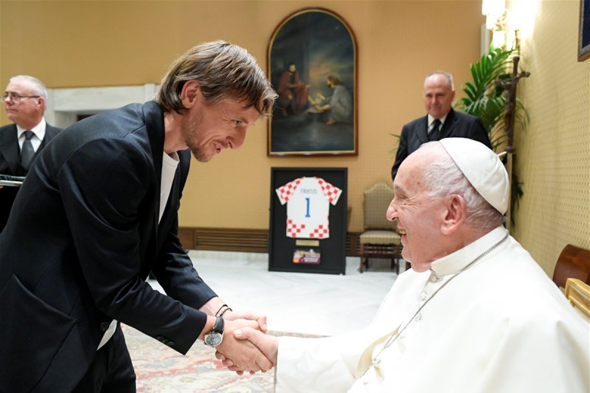 Papa Franjo poželio sreću "vatrenima" na Euru