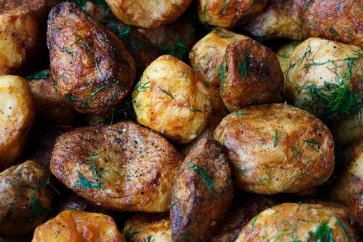Recept za najukusniji mladi krompir iz rerne