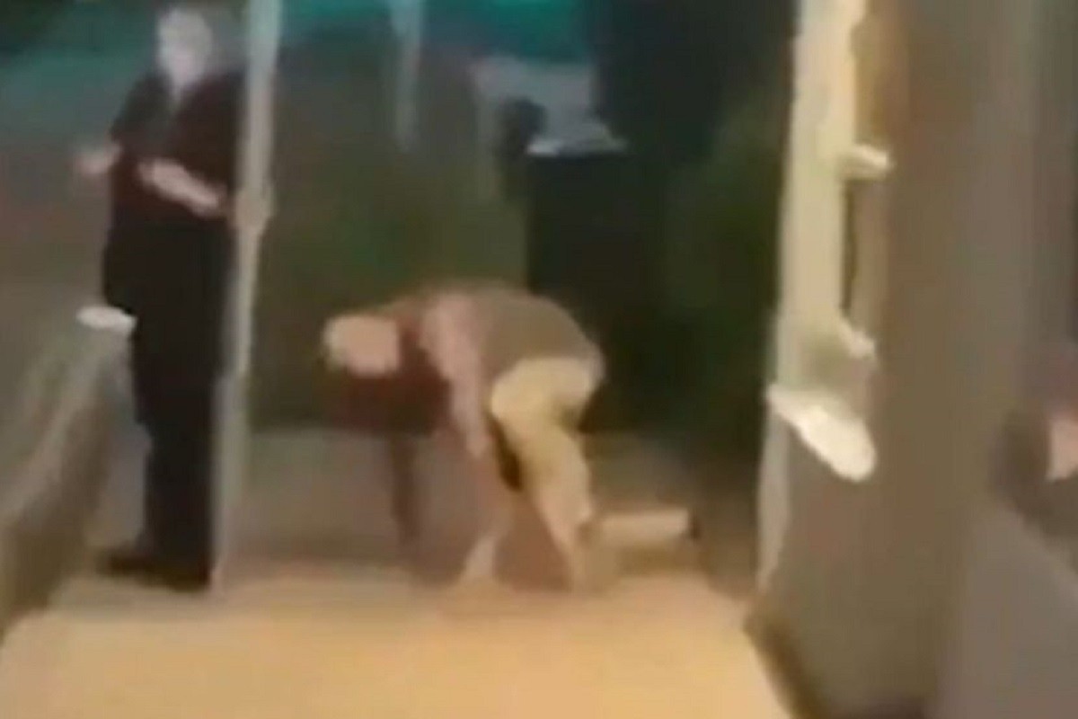 Tajson Fjuri četvoronoške izlazio iz kluba (VIDEO)
