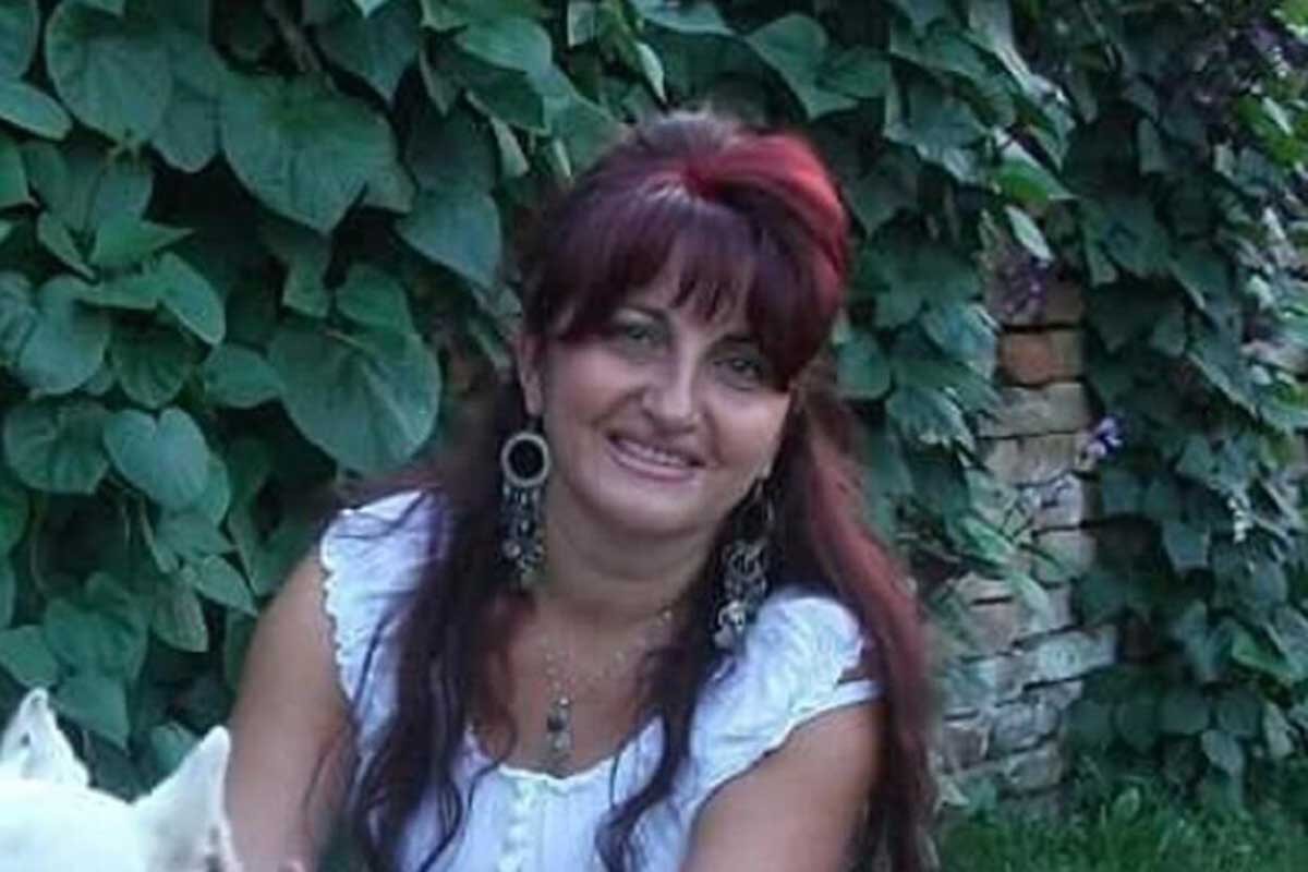 Šok priča majke velike folk zvijezde: Udala se za muslimana, pa zavela sveštenika