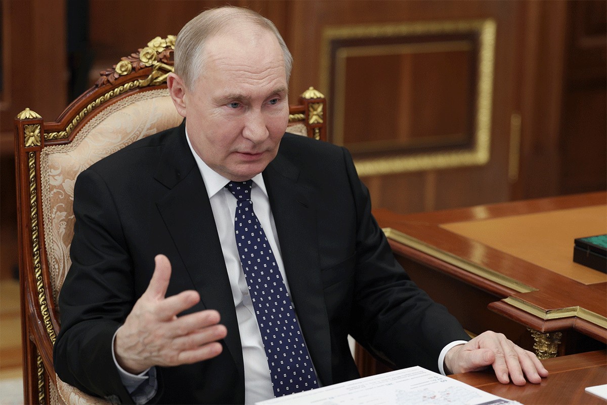 Putin smijenio četiri zamjenika ministra odbrane