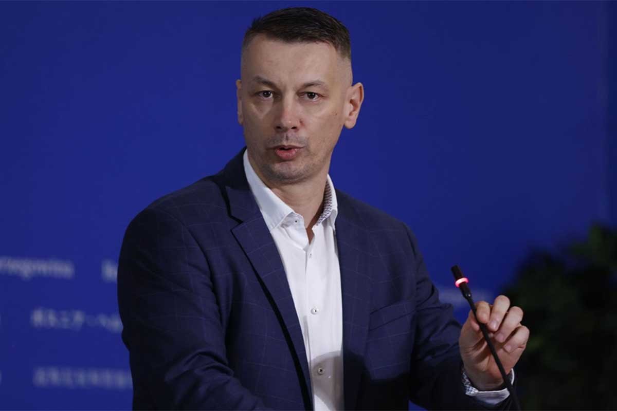 Danas raspravljaju o smjeni Nešića, on poručio: Nećete me ućutkati