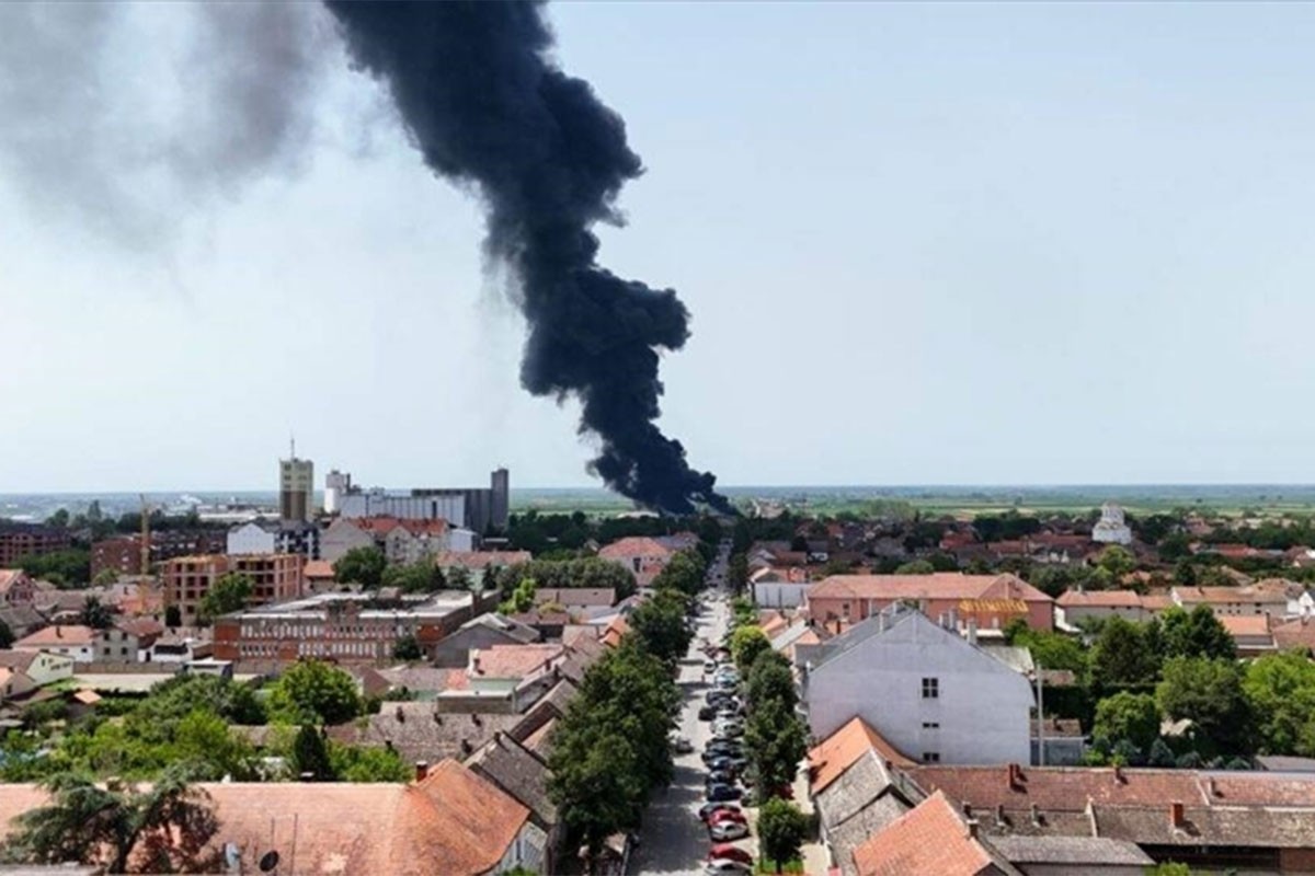 Mediji: U Šidu se čulo bar 40 eksplozija, traga se za radnikom