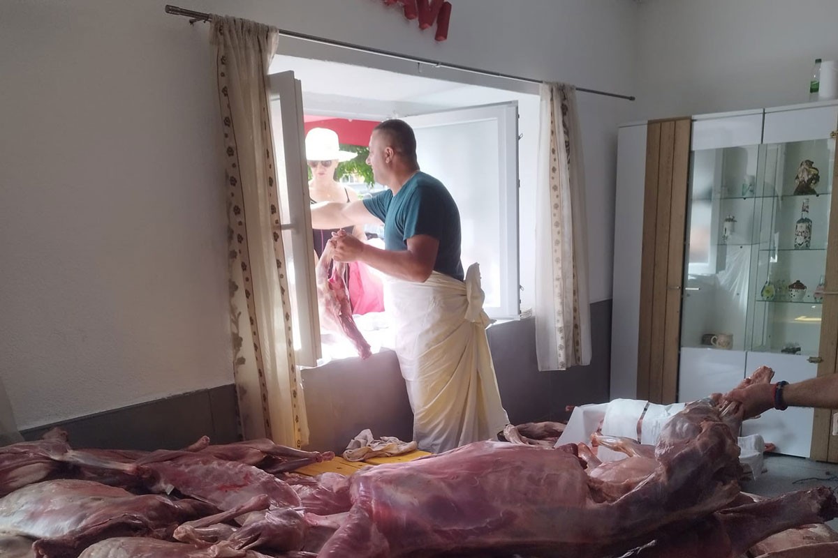 "Mozaik prijateljstva": U javnoj kuhinji podijeljen kurban