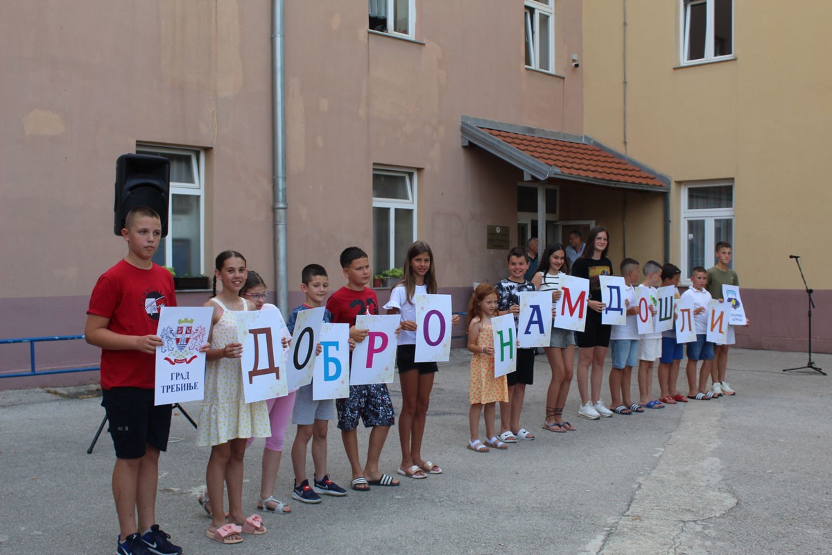 U Trebinje stigli mališani sa KiM: Rađaju se prijateljstva za pamćenje