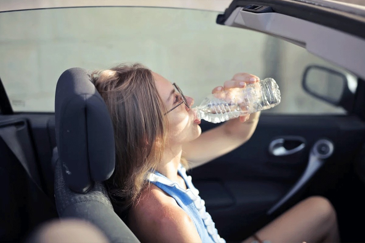 Koji je najbrži način da rashladite automobil koji je bio parkiran na suncu