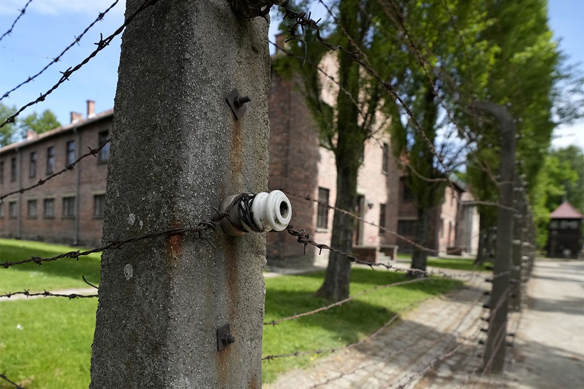 Njemački đaci razmjenjivali nacističke pozdrave tokom posjete Aušvicu
