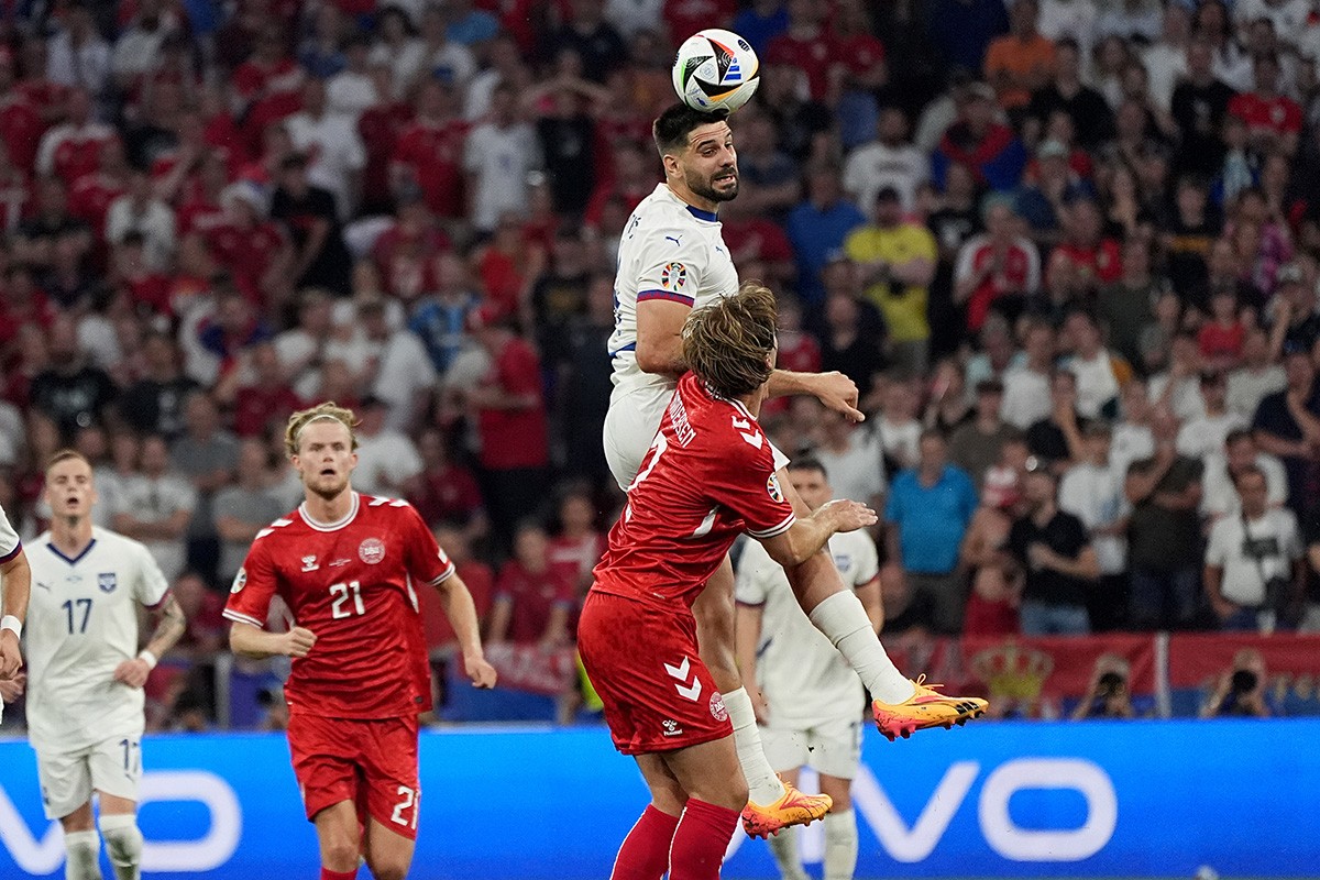 Rajković, Mitrović, Tadić i Milinković-Savić dižu pobunu protiv Piksija?